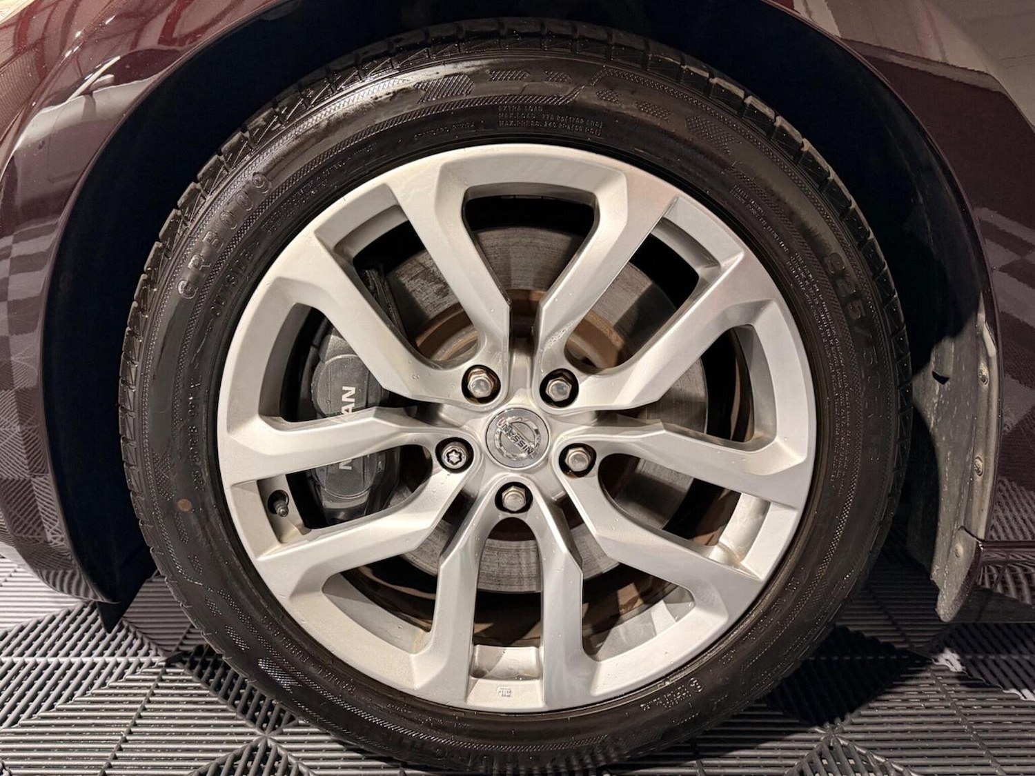 Used Nissan 370 Z 2010 for sale - 77694361: Photo 43