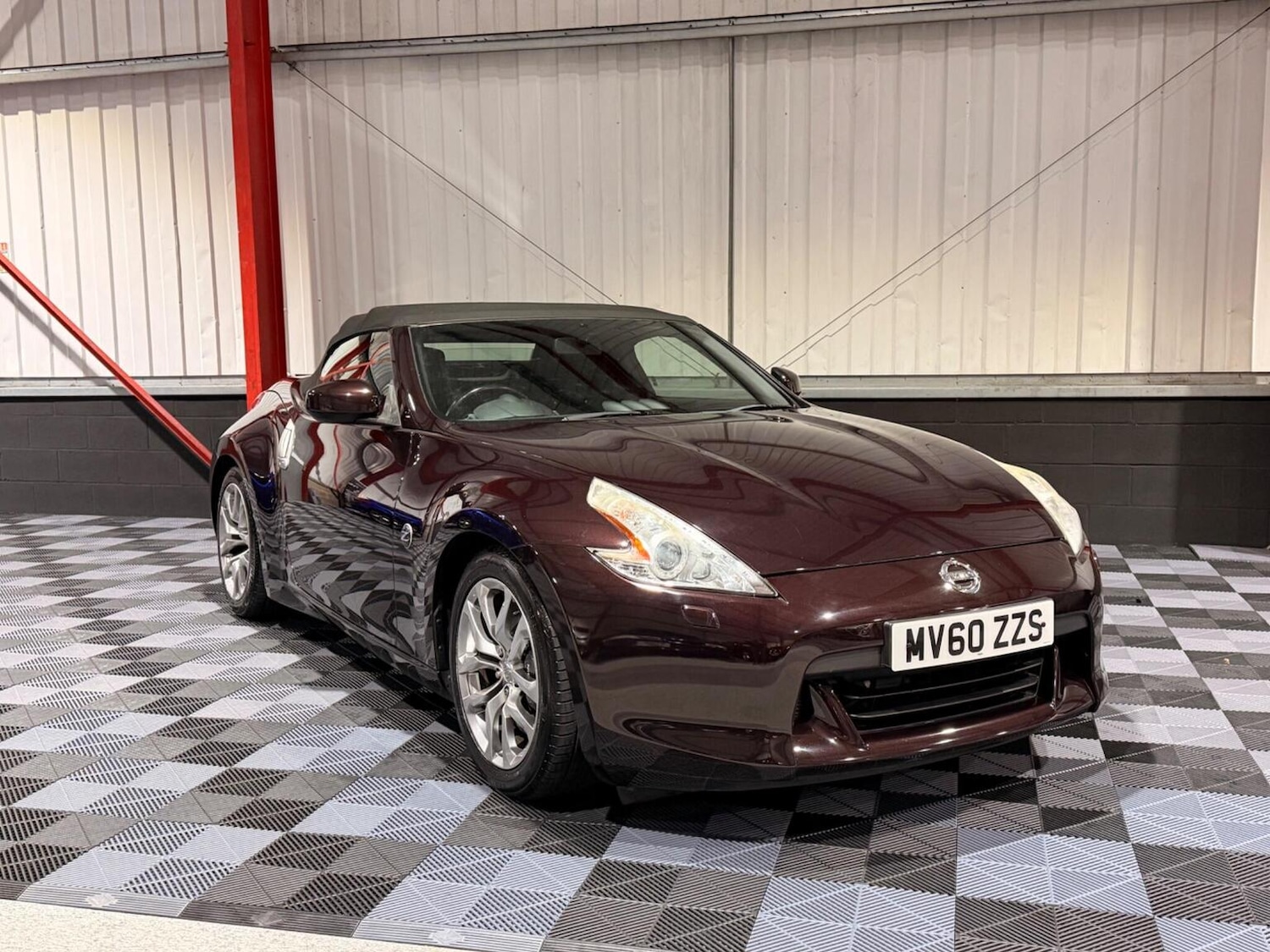 Used Nissan 370 Z 2010 for sale - 77694361: Photo 49