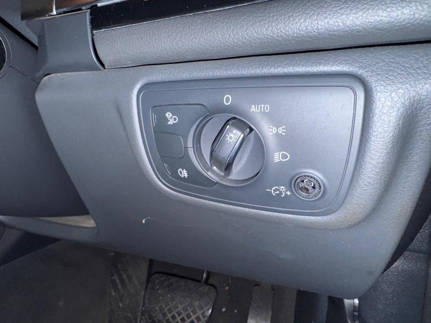 Used Audi A6 2014 for sale - 77080805: Photo 15