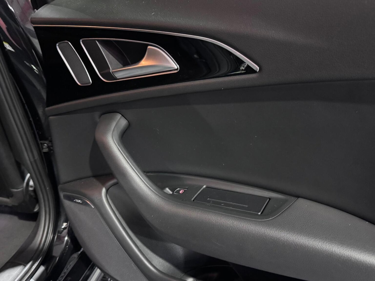 Used Audi A6 2014 for sale - 77080805: Photo 24