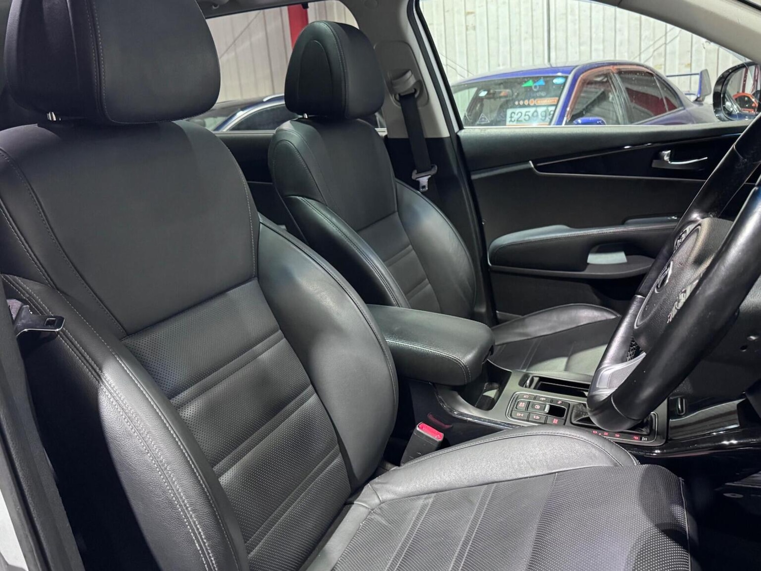 Used Kia Sorento 2015 for sale - 76855396: Photo 11