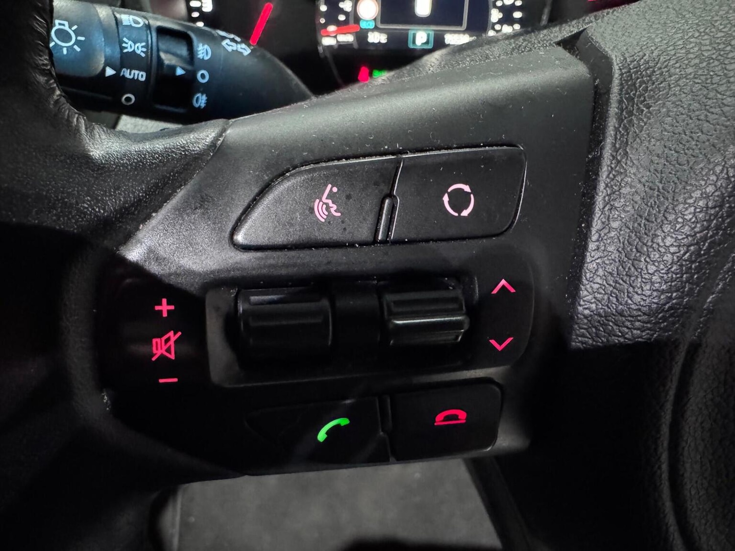 Used Kia Sorento 2015 for sale - 76855396: Photo 22