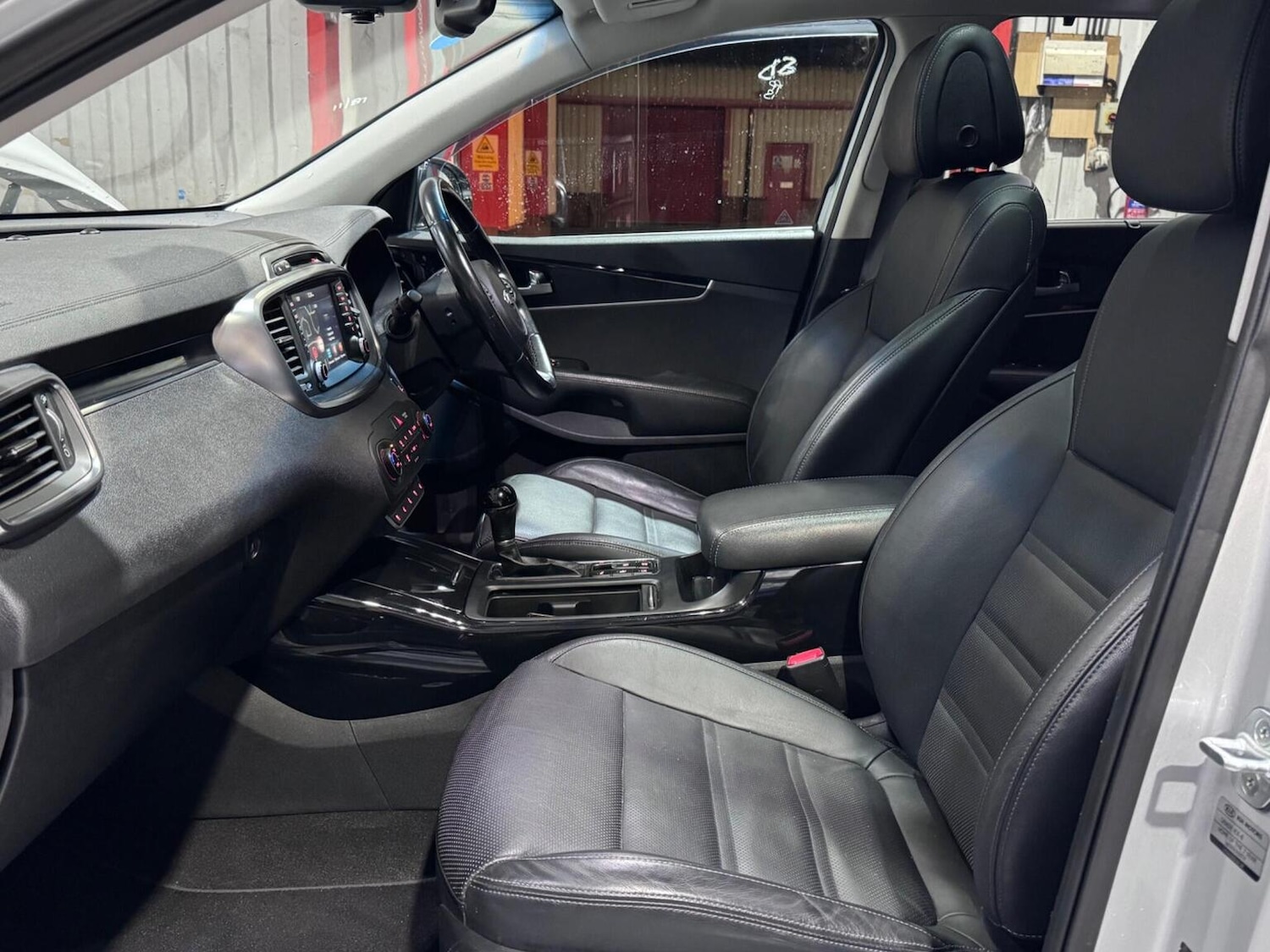 Used Kia Sorento 2015 for sale - 76855396: Photo 31