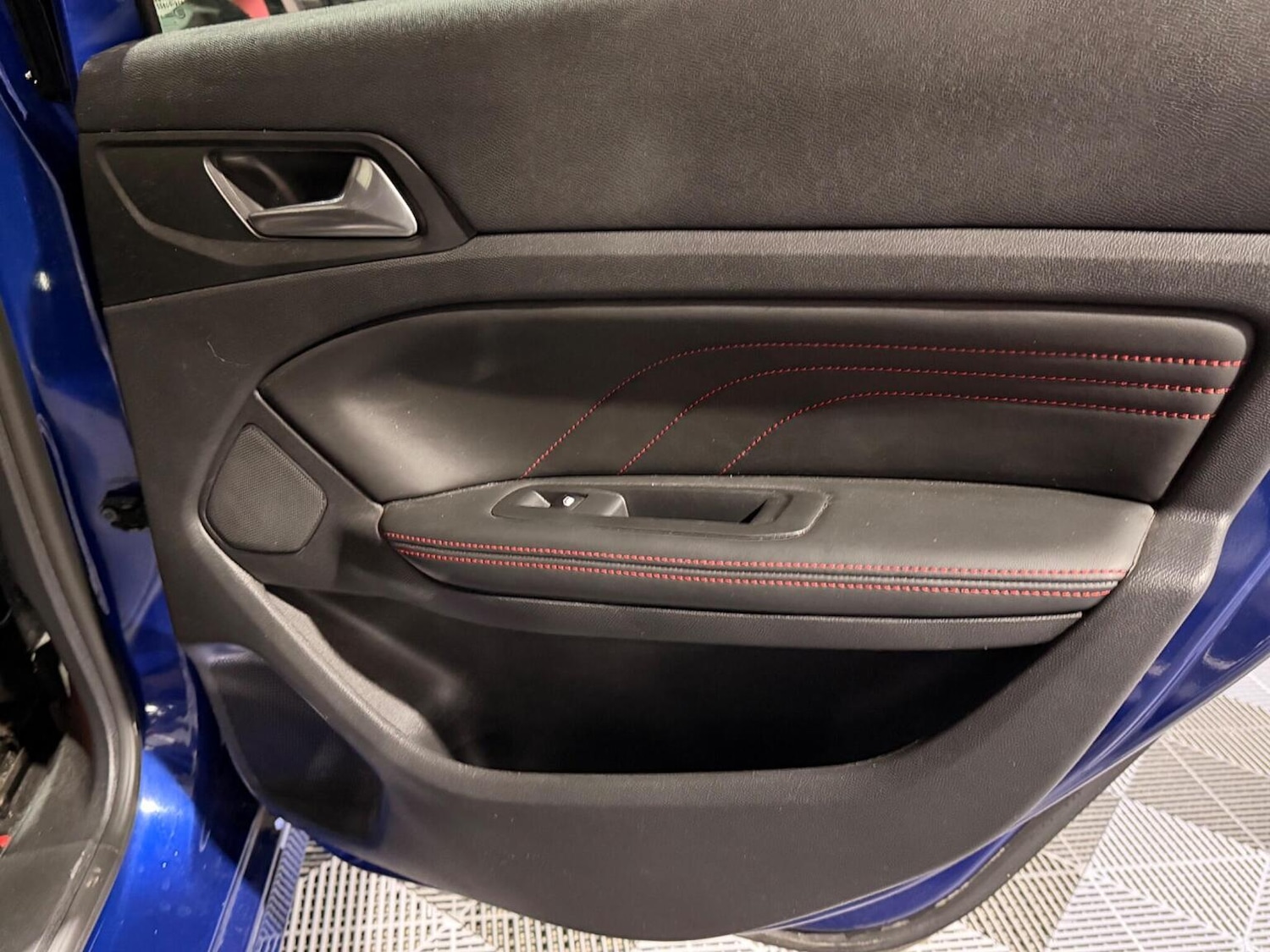 Used Peugeot 308 2018 for sale - 78121569: Photo 31