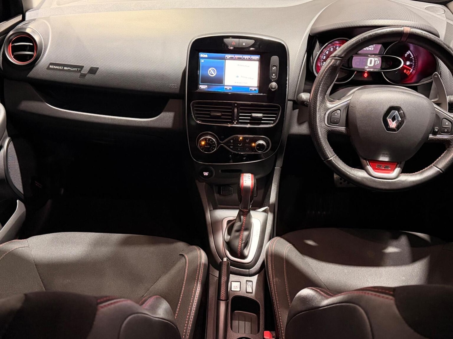 Used Renault Clio 2017 for sale - 77578463: Photo 15