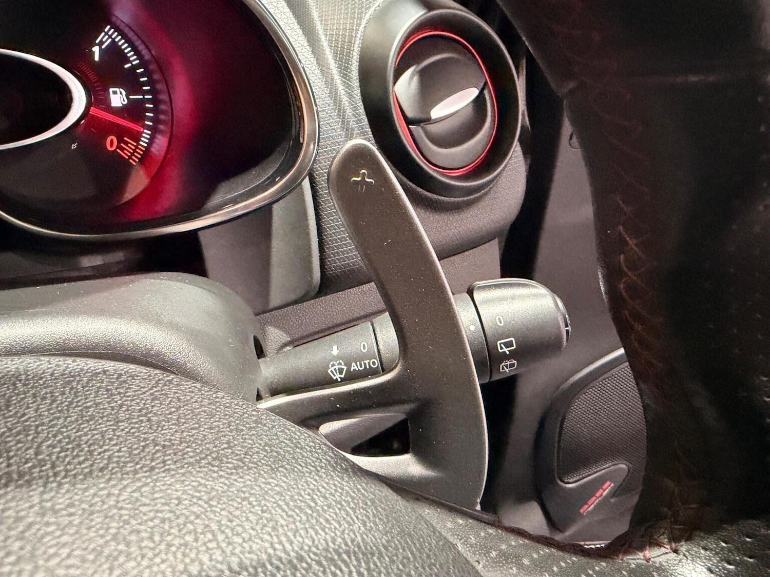 Used Renault Clio 2017 for sale - 77578463: Photo 25