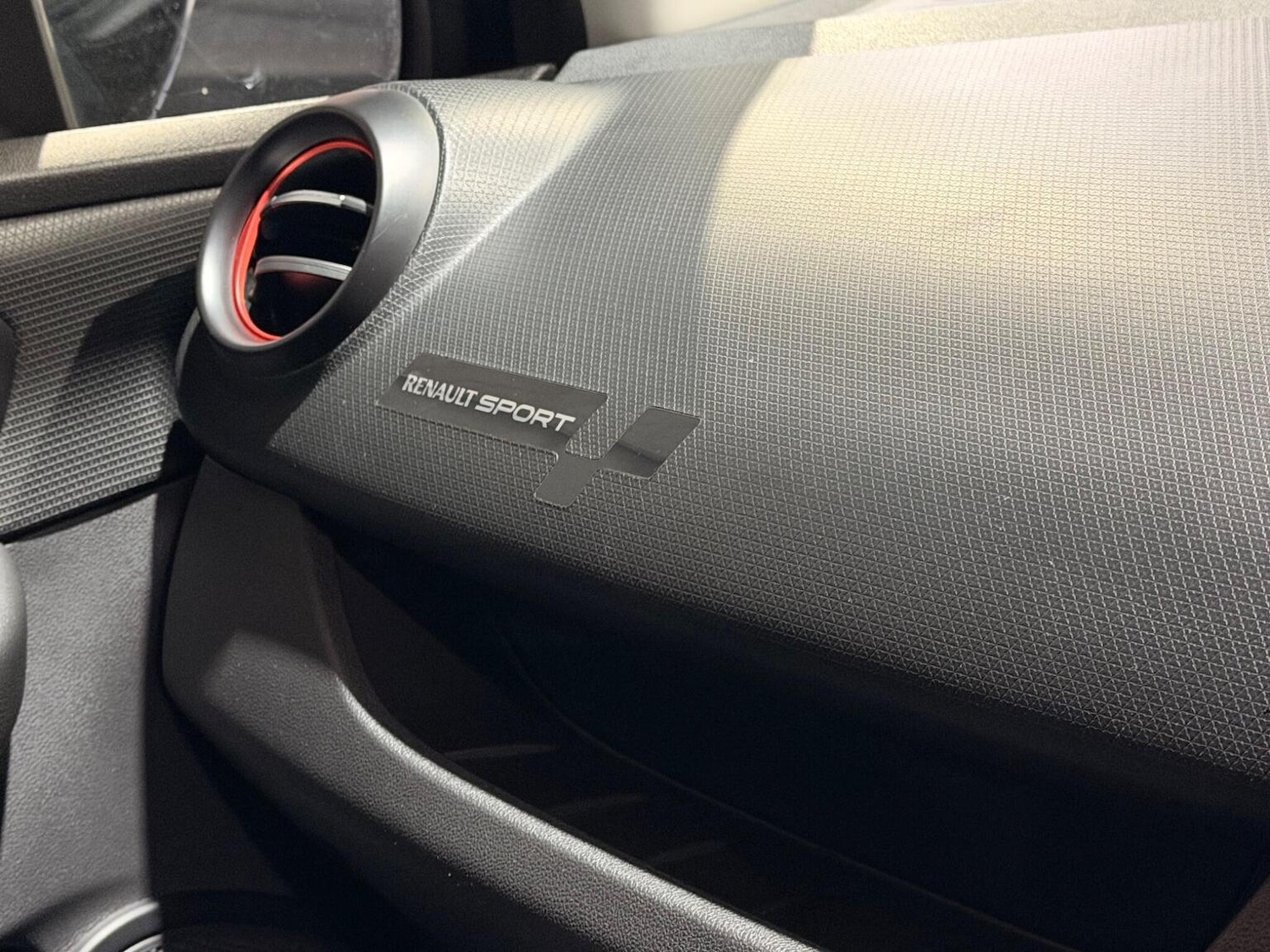 Used Renault Clio 2017 for sale - 77578463: Photo 26