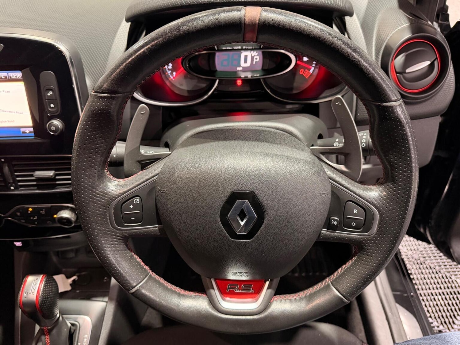 Used Renault Clio 2017 for sale - 77578463: Photo 36