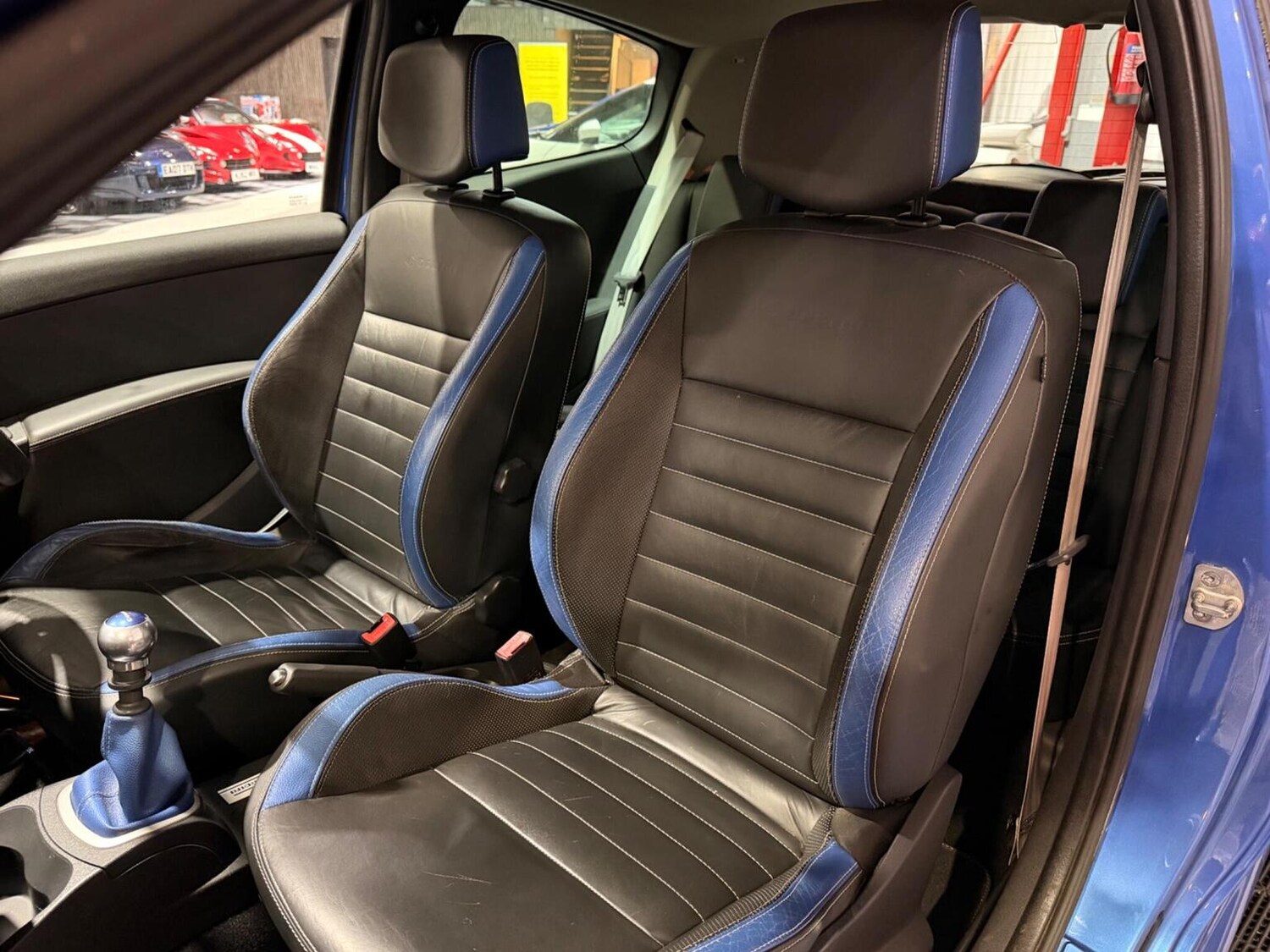 Used Renault Clio 2010 for sale - 77629092: Photo 13