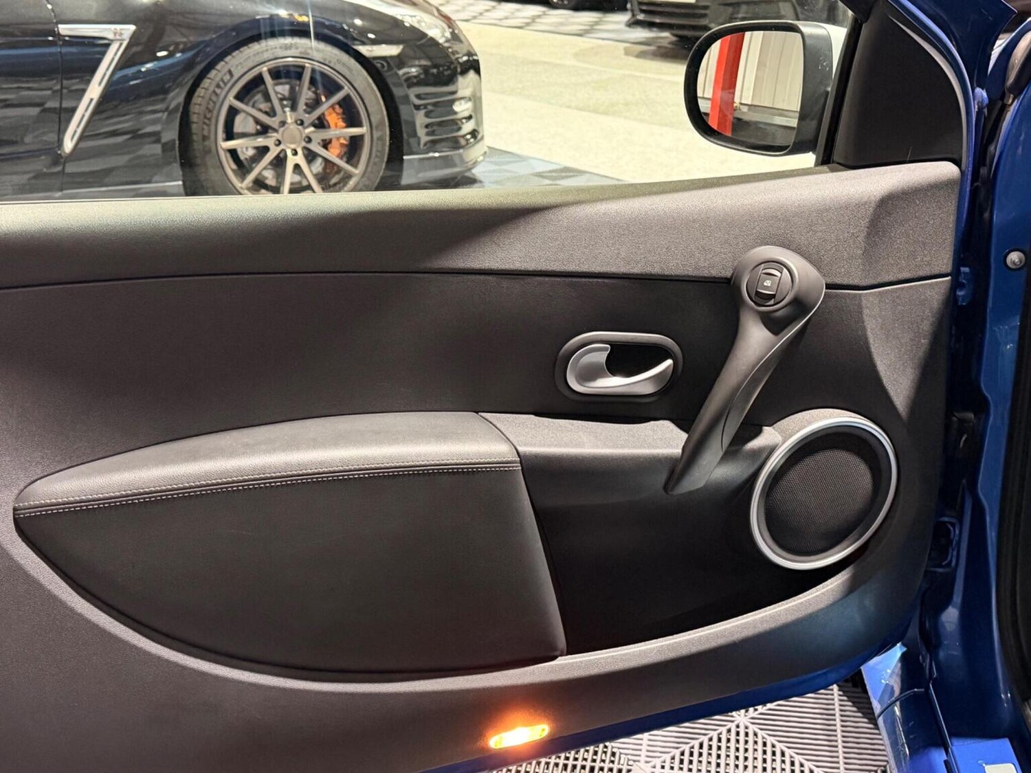 Used Renault Clio 2010 for sale - 77629092: Photo 26