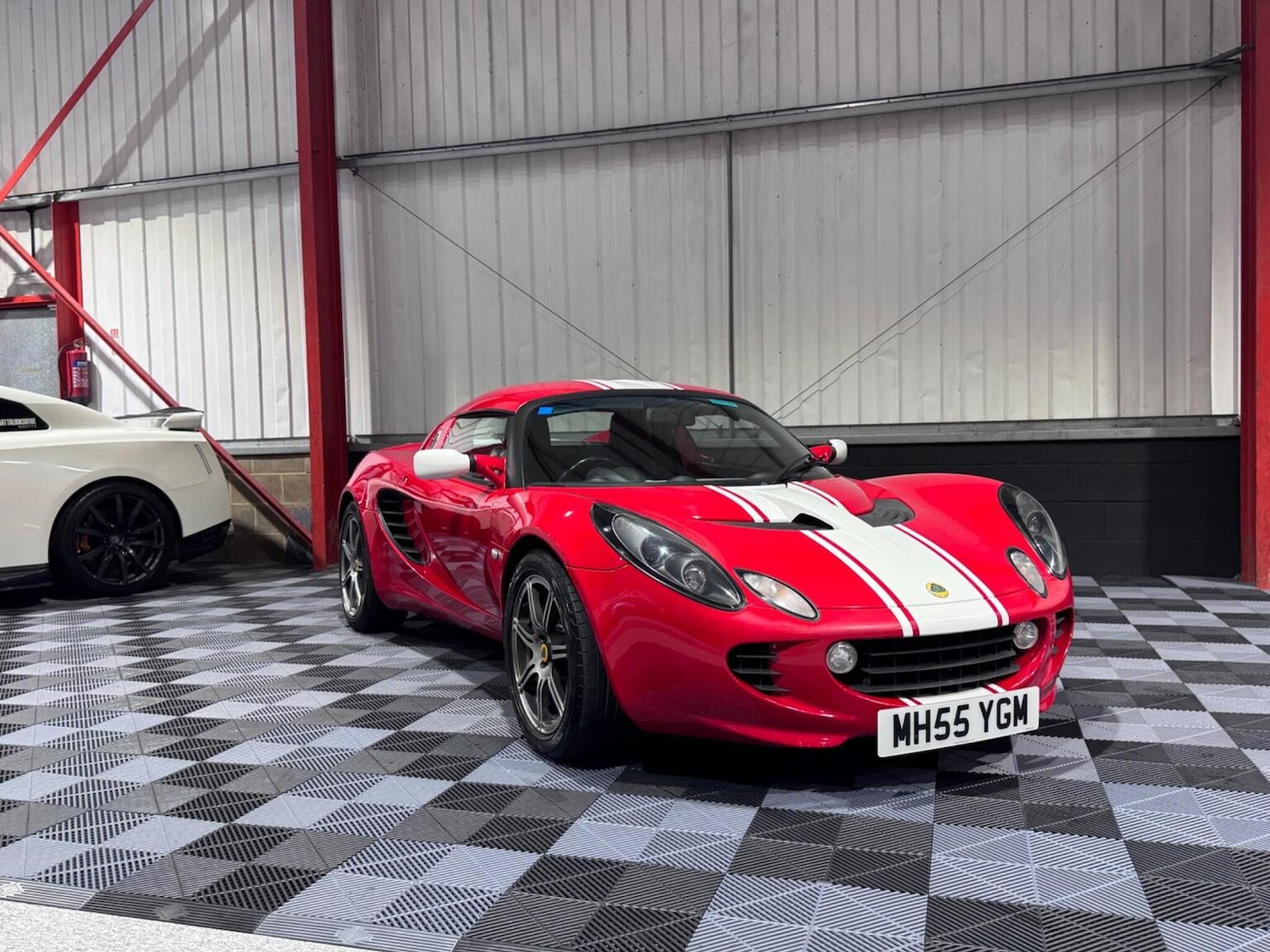 Used Lotus Elise 2006 for sale - 76931425: Photo 4