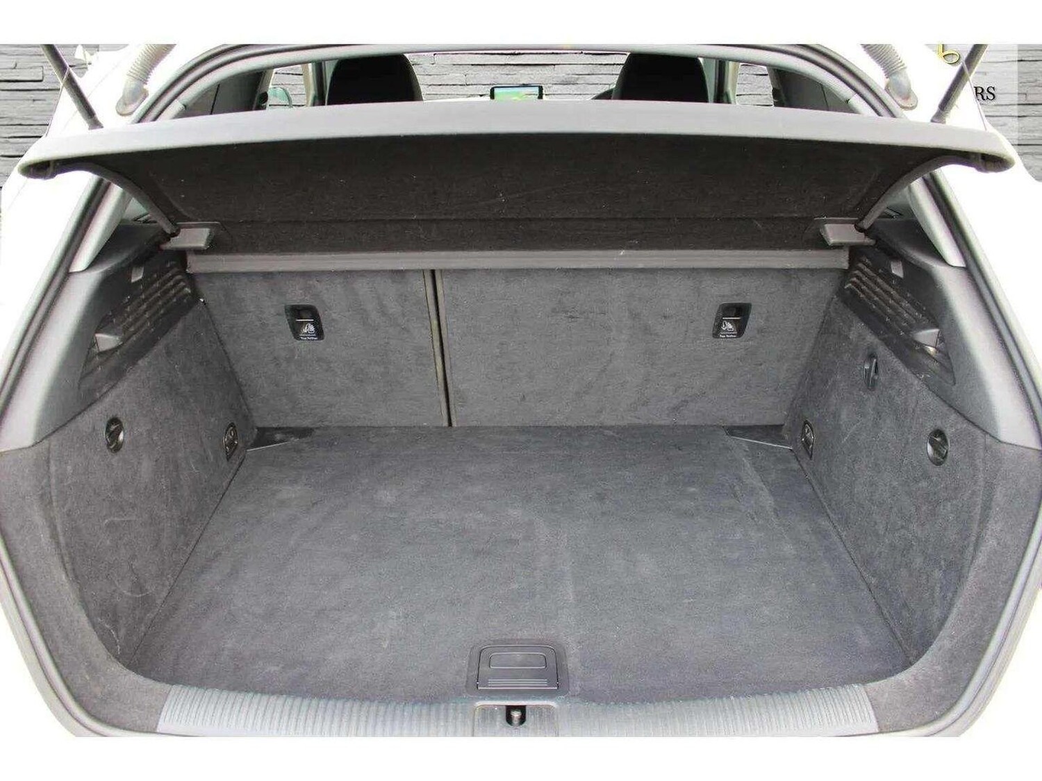 Vehicle 44