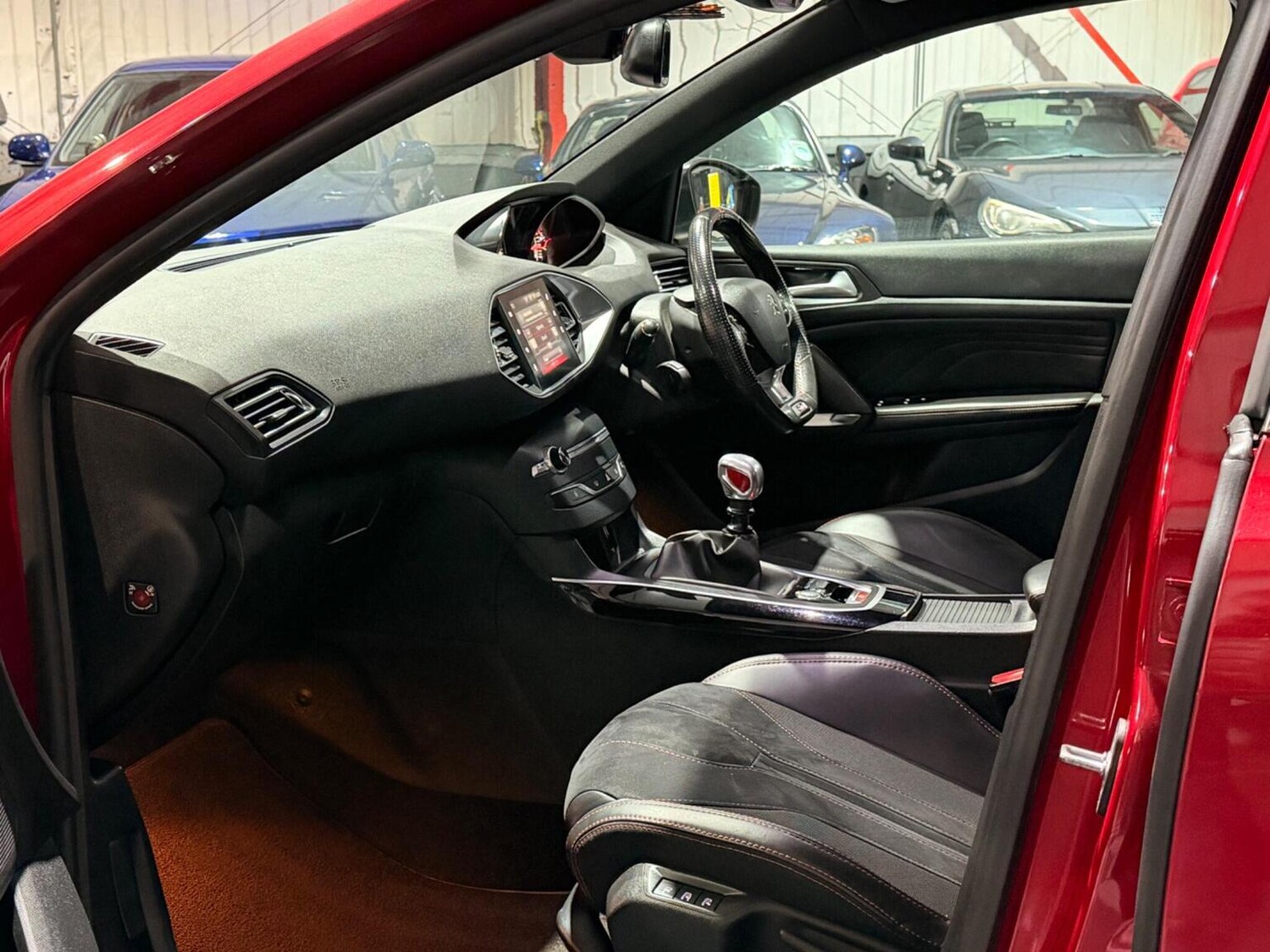 Used Peugeot 308 2016 for sale - 77453169: Photo 12