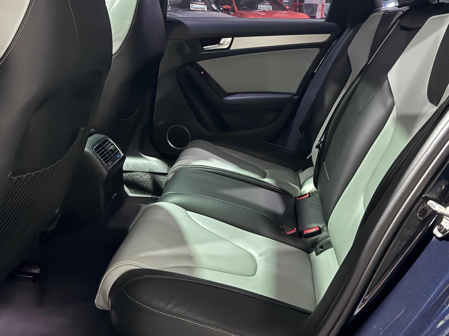 Used Audi S4 2010 for sale - 76830379: Photo 23