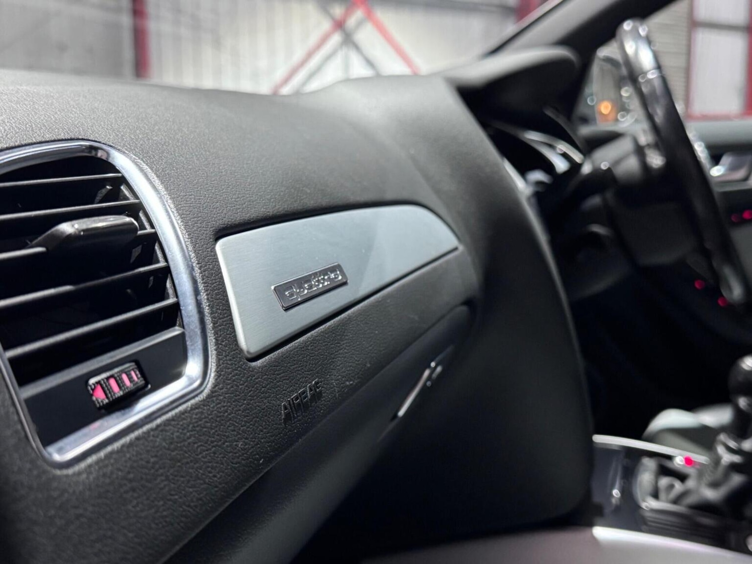 Used Audi S4 2010 for sale - 76830379: Photo 27