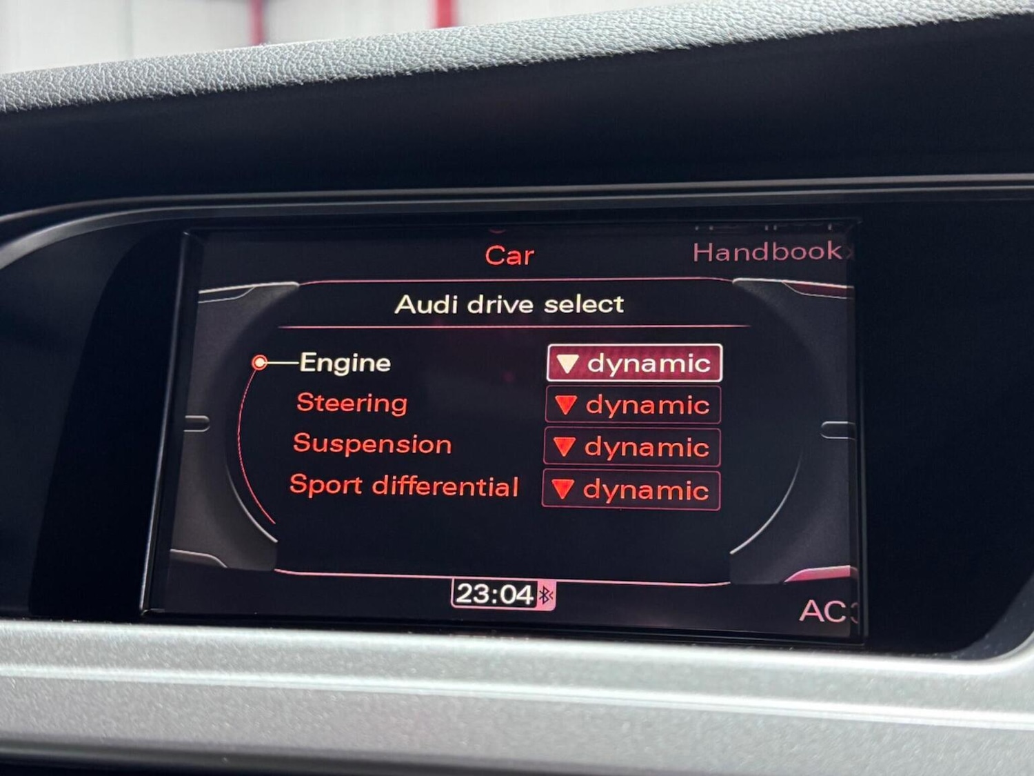 Used Audi S4 2010 for sale - 76830379: Photo 40