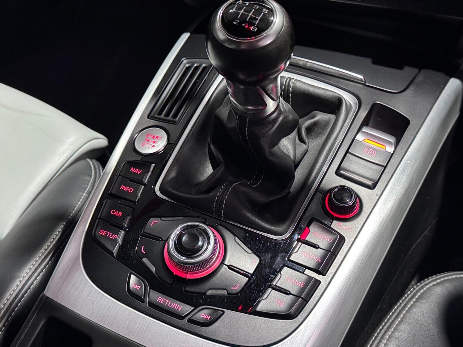 Used Audi S4 2010 for sale - 76830379: Photo 42