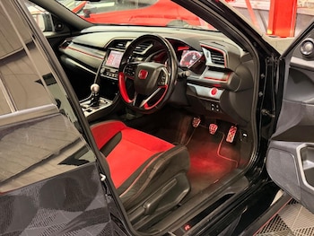 Used Honda Civic 2018 for sale - 79326643: Photo