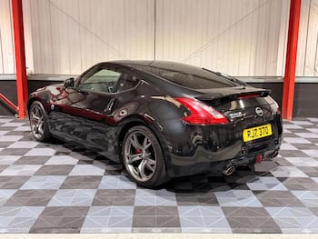 Used Nissan 370 Z 2010 for sale - 79879519: Photo