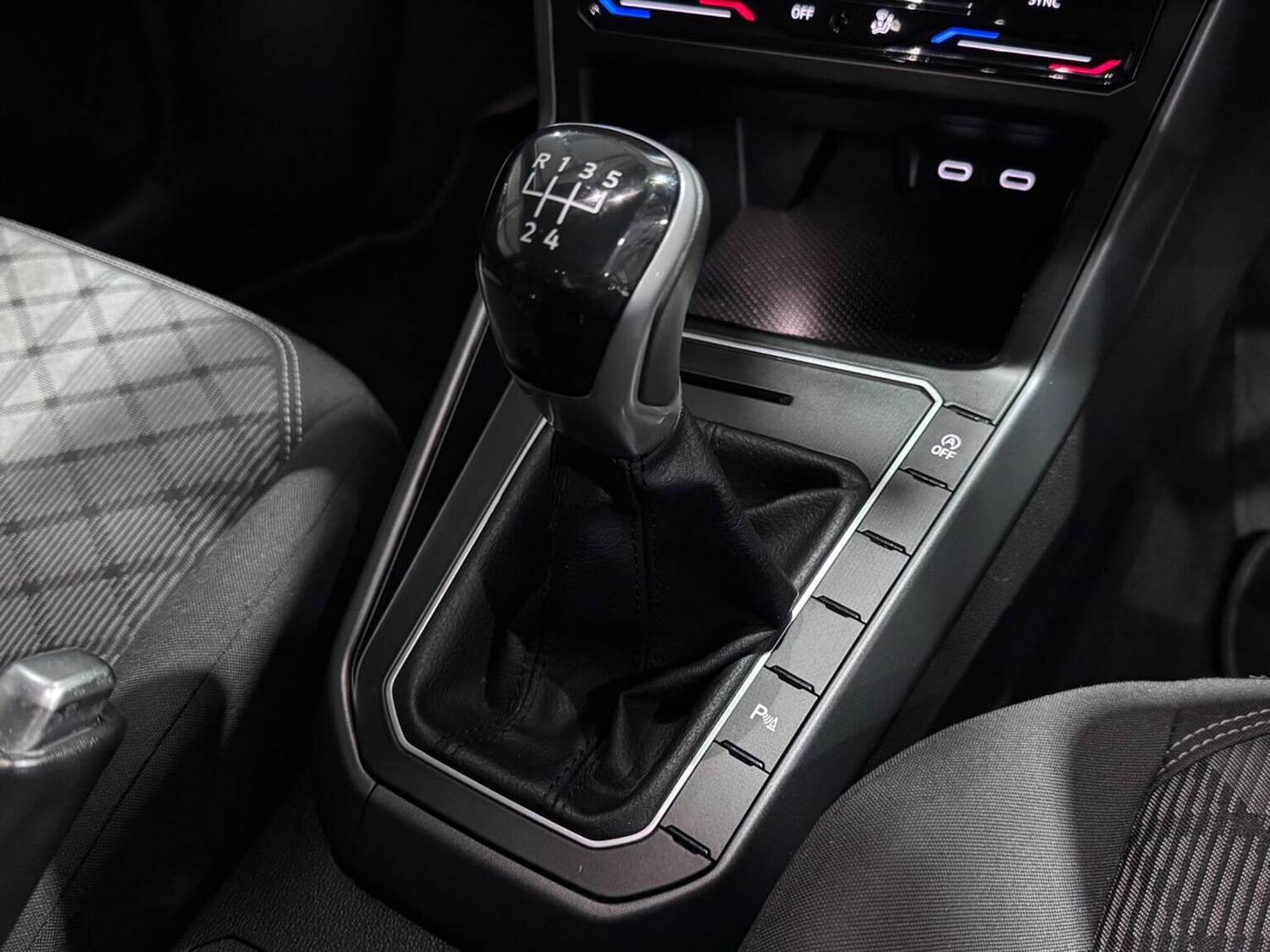 Used Volkswagen Polo 2022 for sale - 77822213: Photo 21