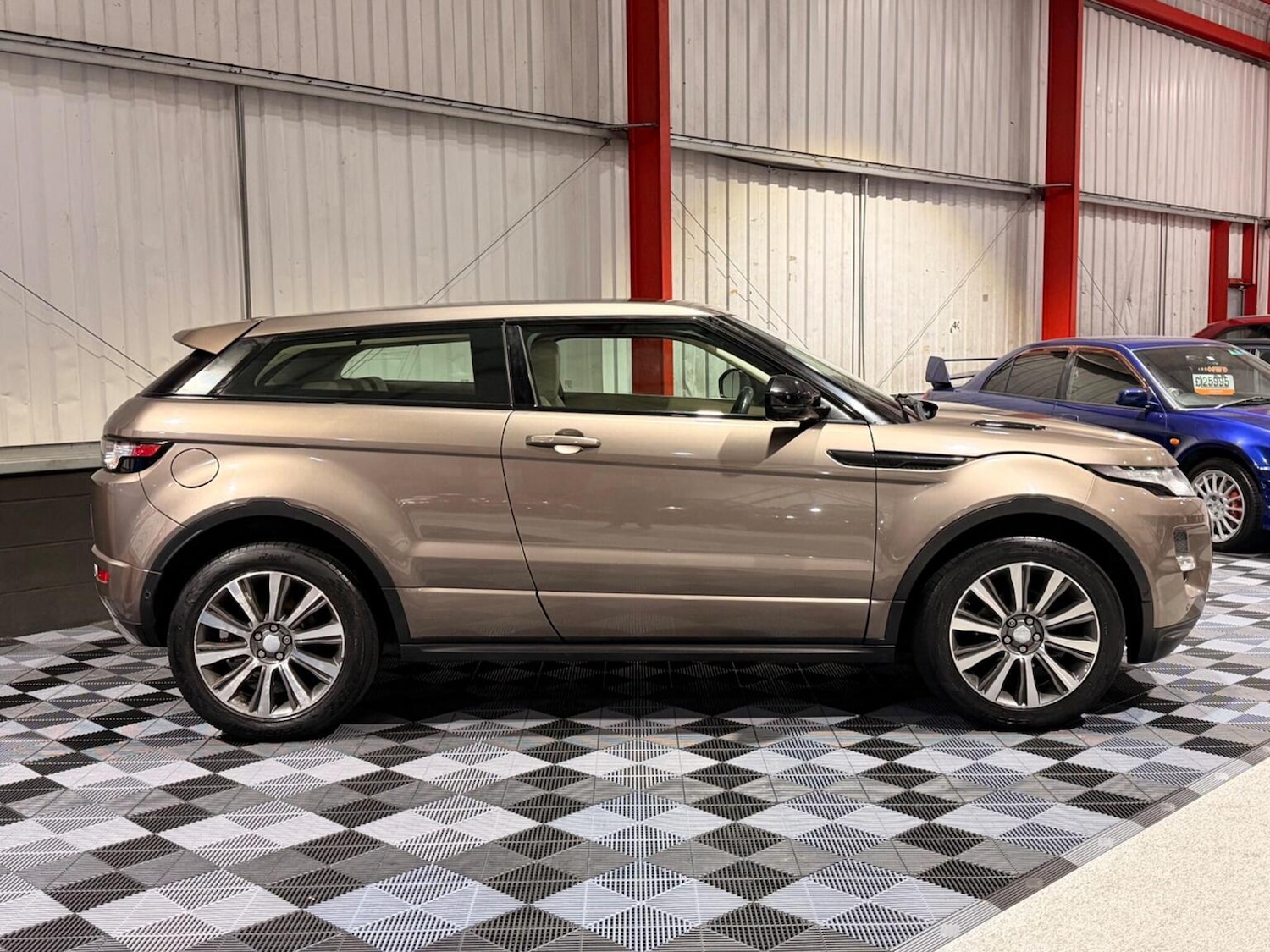 Used Land Rover Range Rover Evoque 2015 for sale - 77822195: Photo 12