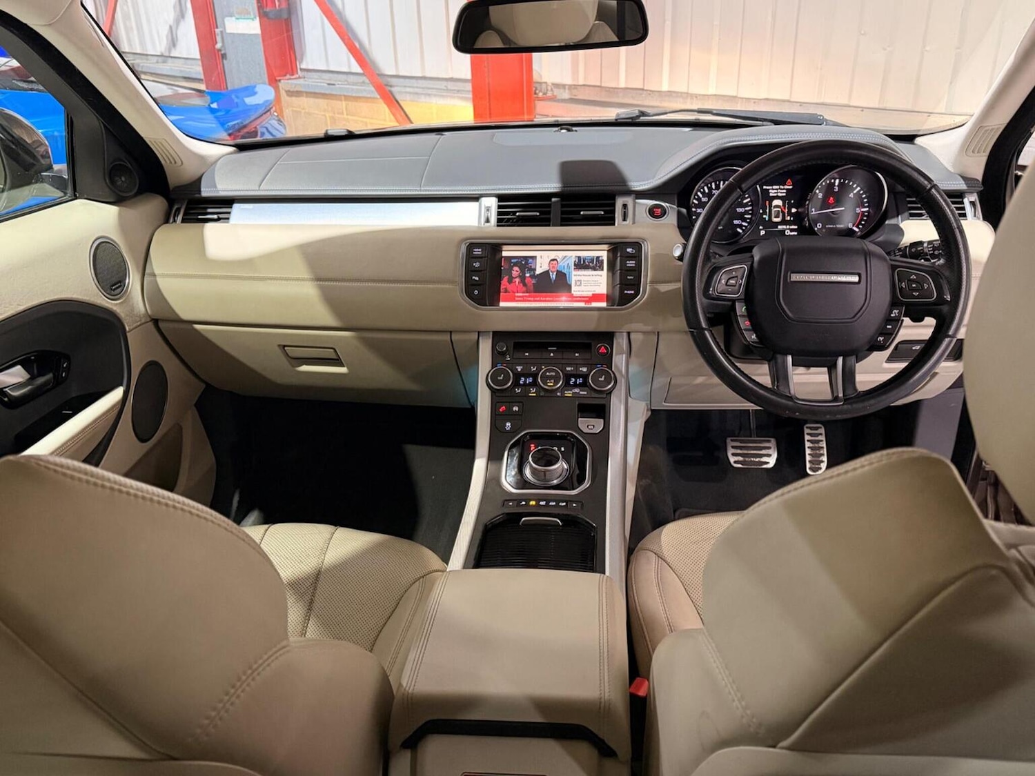 Used Land Rover Range Rover Evoque 2015 for sale - 77822195: Photo 15