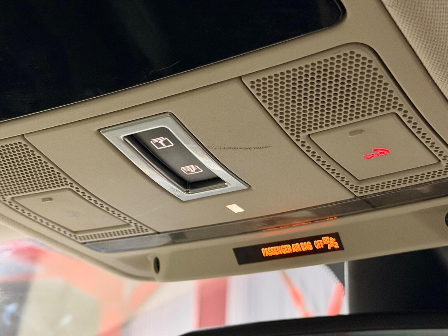 Used Land Rover Range Rover Evoque 2015 for sale - 77822195: Photo 32