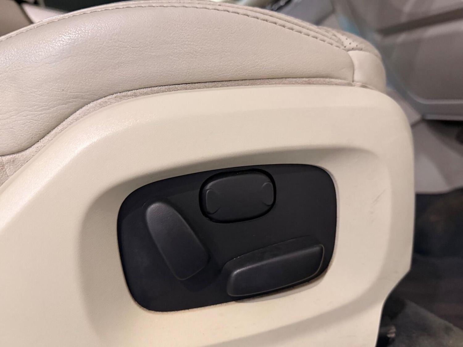 Used Land Rover Range Rover Evoque 2015 for sale - 77822195: Photo 37