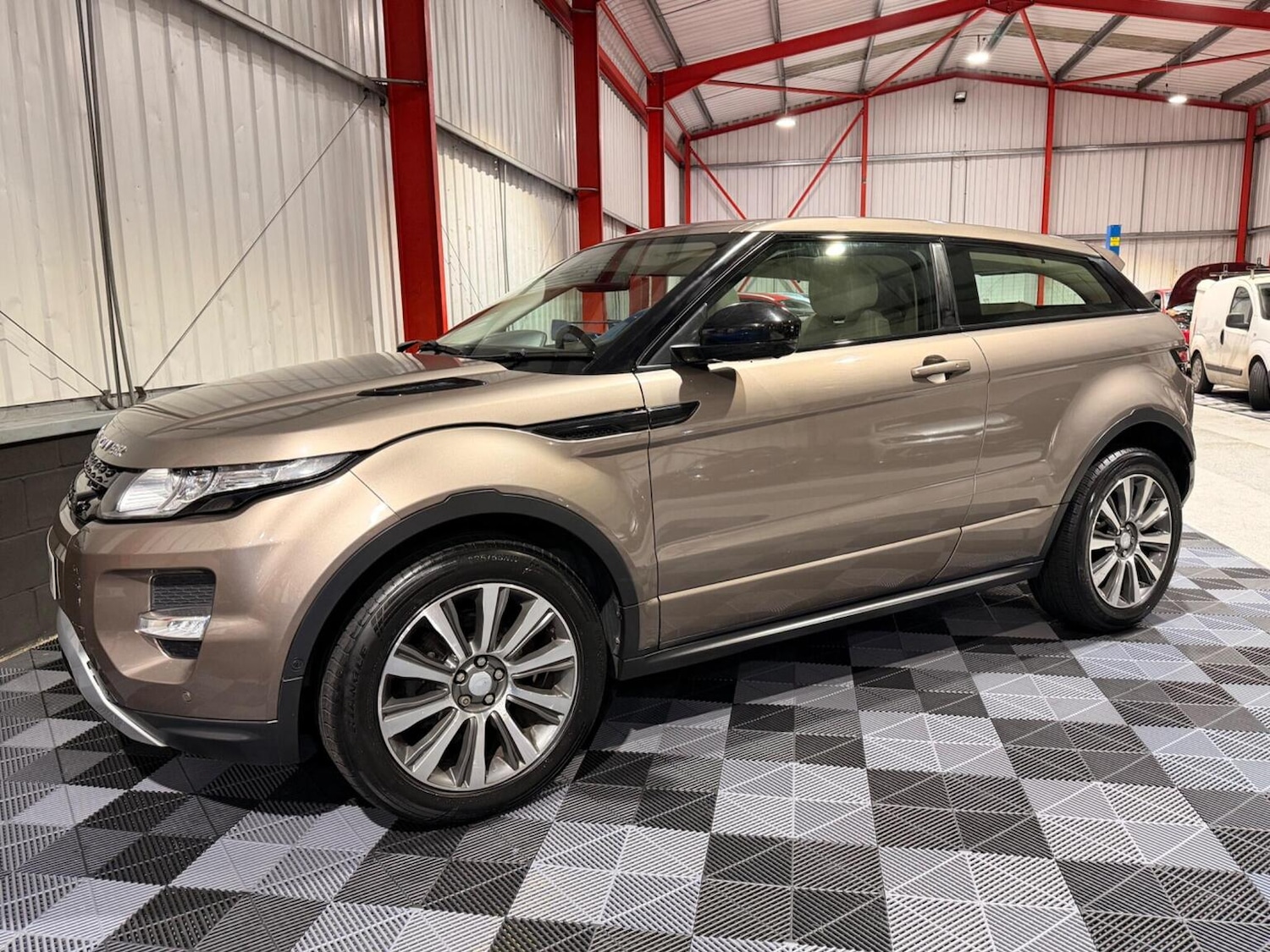 Used Land Rover Range Rover Evoque 2015 for sale - 77822195: Photo 8