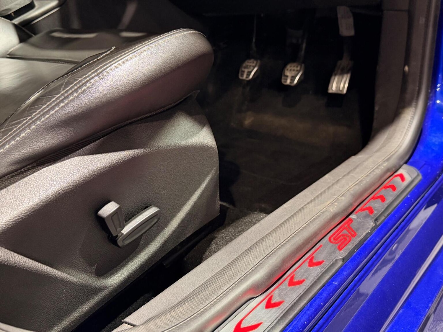 Used Ford Focus 2012 for sale - 77233790: Photo 29