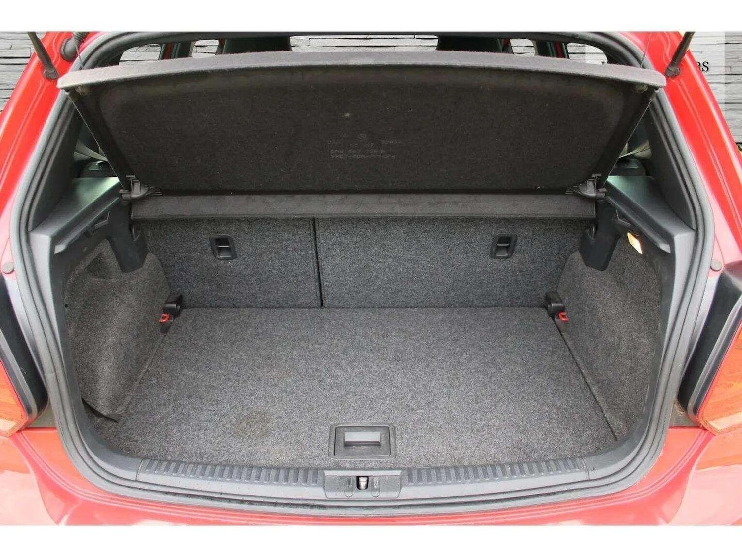 Used Volkswagen Polo 2012 for sale - 76649845: Photo 28