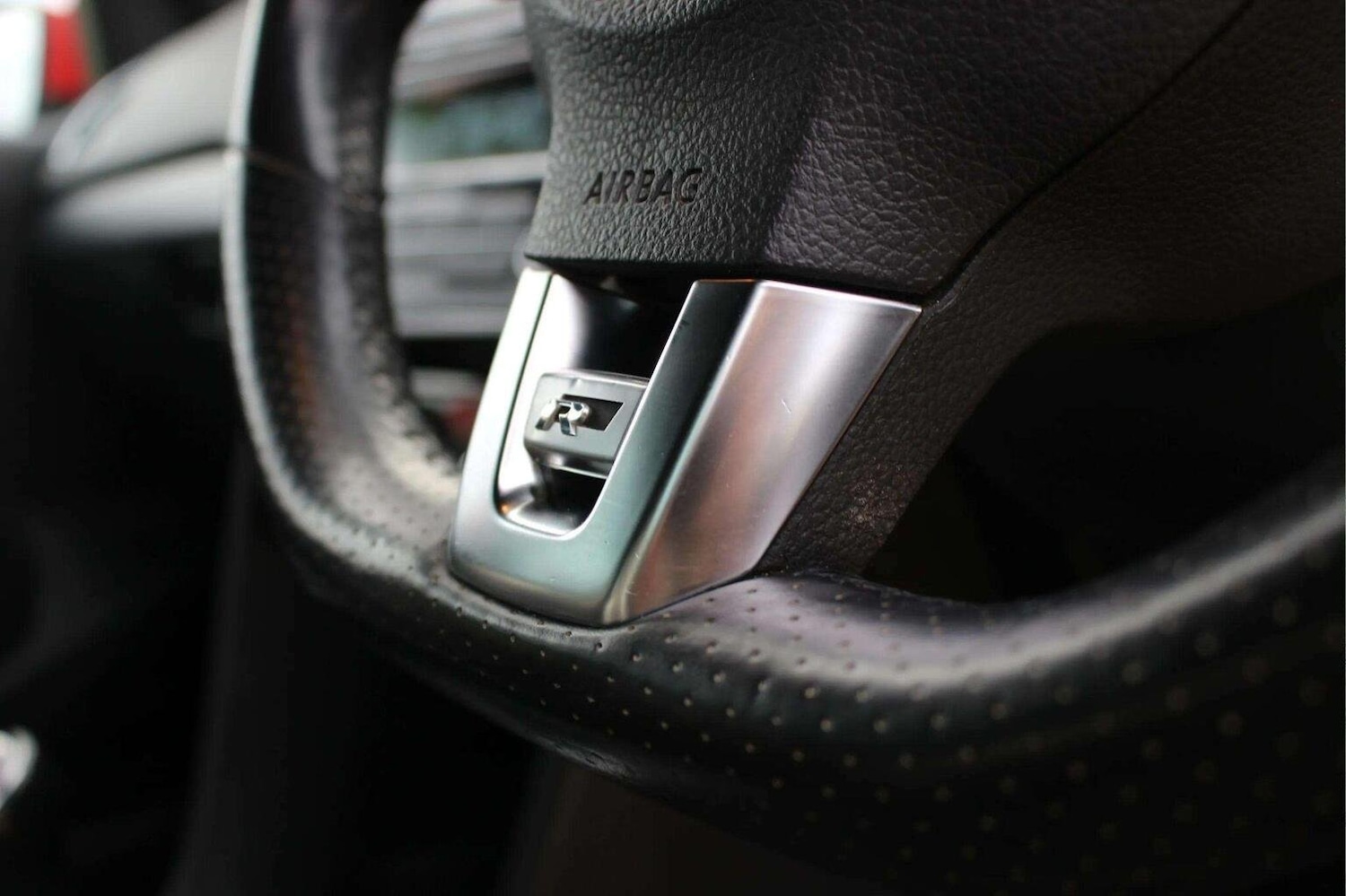 Used Volkswagen Polo 2012 for sale - 76649845: Photo 30