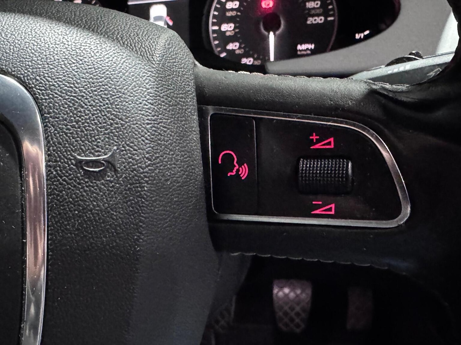 Used Audi S4 Avant 2010 for sale - 76329760: Photo 23