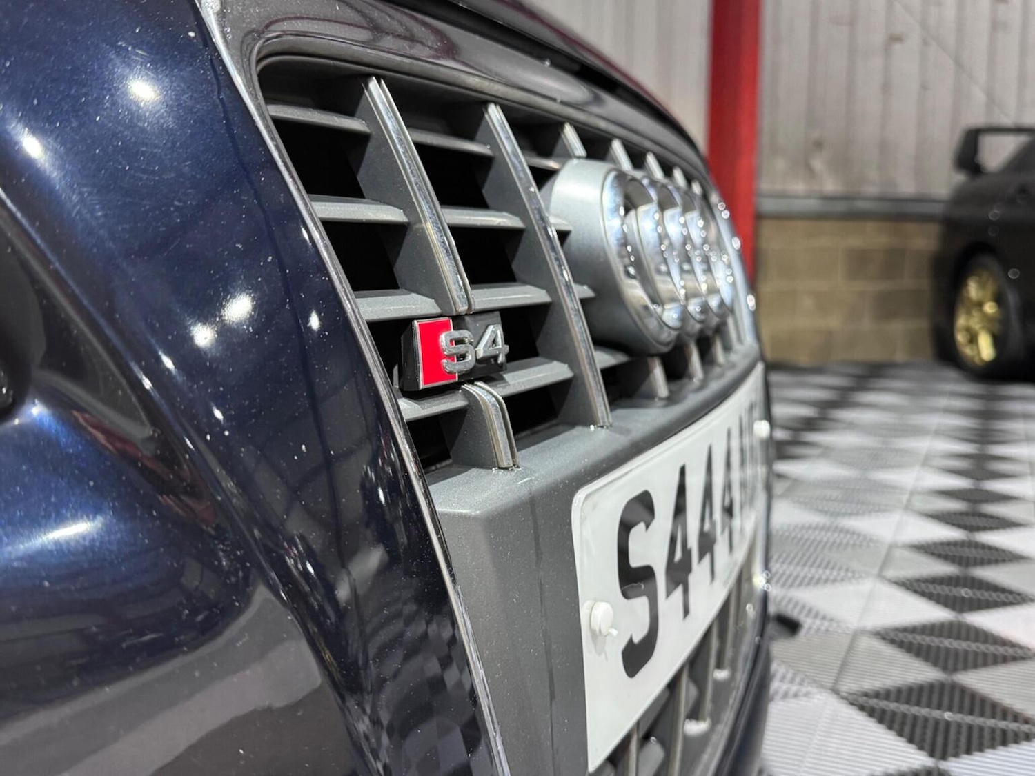 Used Audi S4 Avant 2010 for sale - 76329760: Photo 27