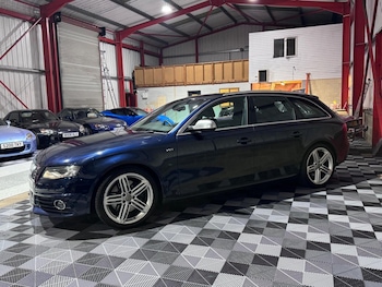 Used Audi S4 2010 for sale - 76329760: Photo