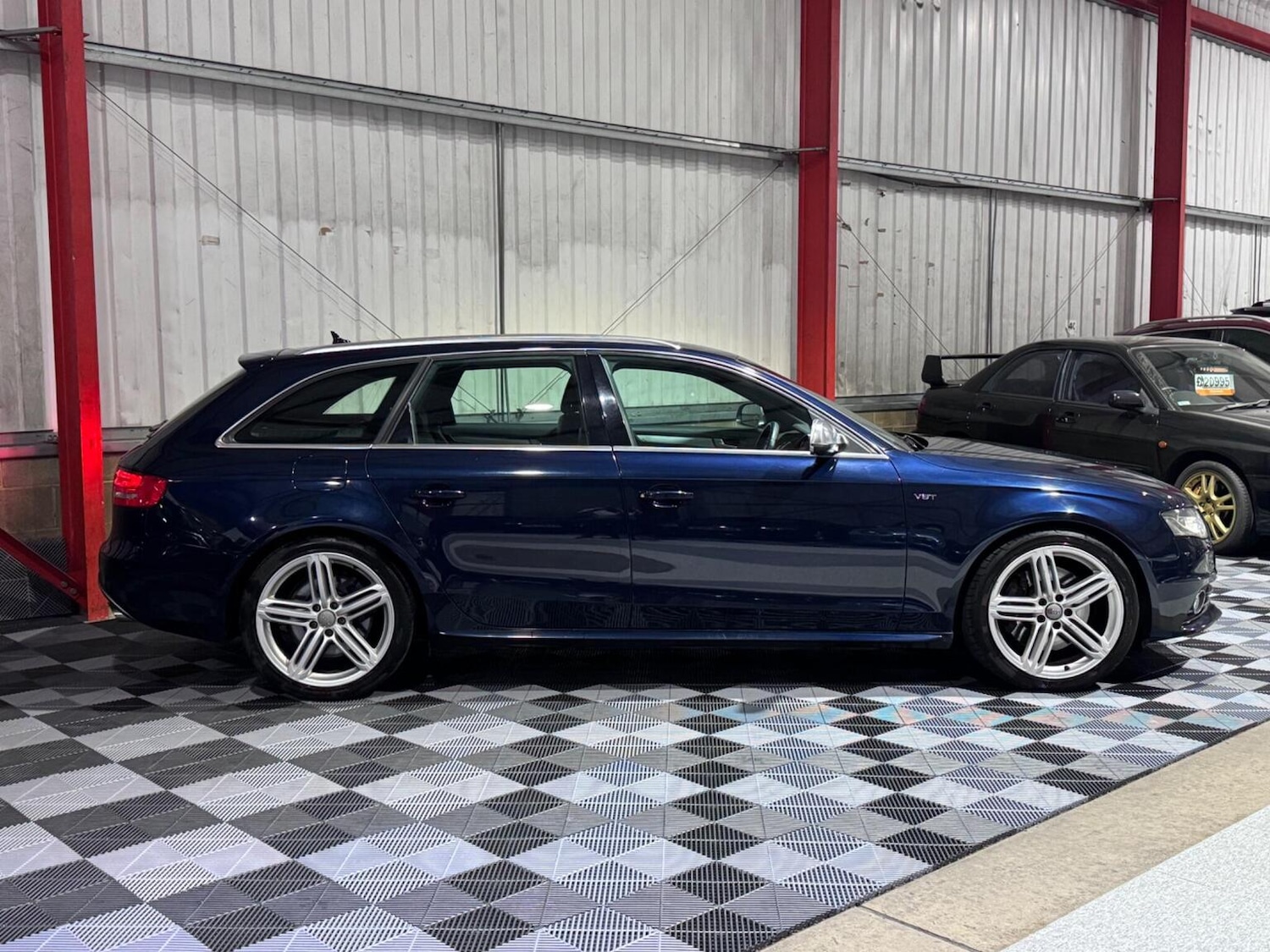 Used Audi S4 Avant 2010 for sale - 76329760: Photo 9