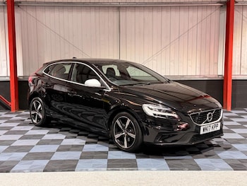 Used Volvo V40 2017 for sale - 78064180: Photo