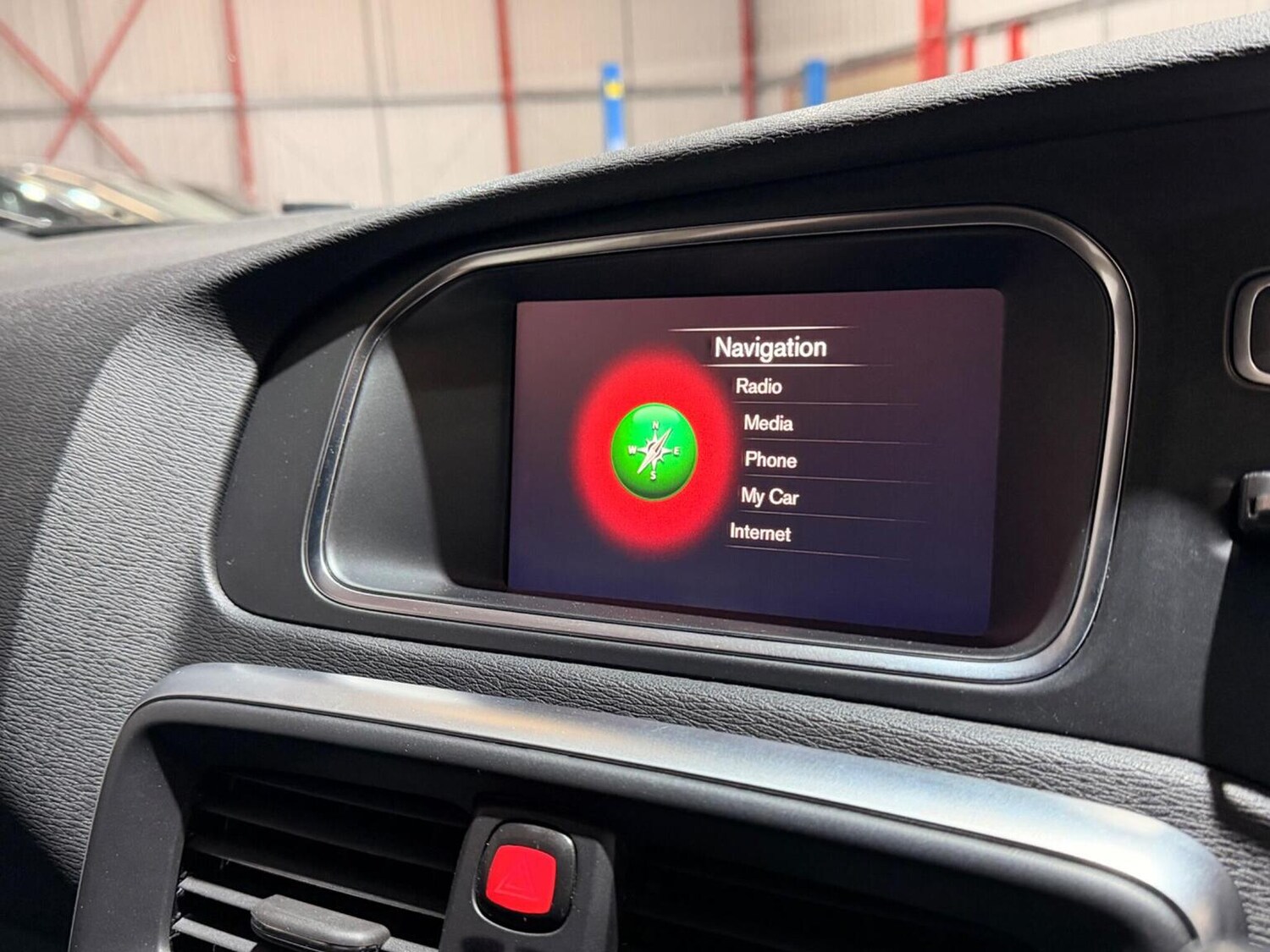 Used Volvo V40 2017 for sale - 78064180: Photo 39