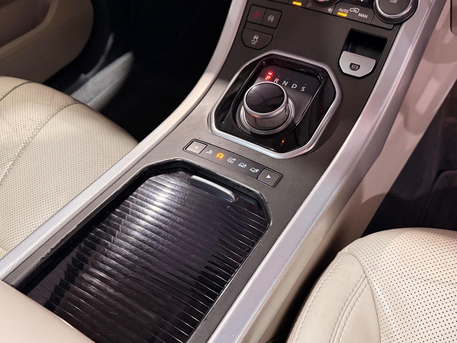 Used Land Rover Range Rover Evoque 2015 for sale - 77271027: Photo 17