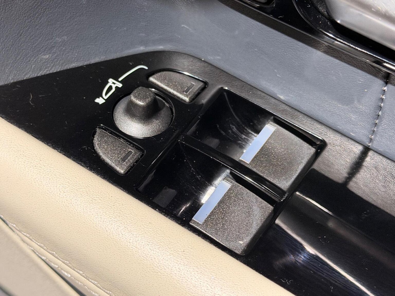 Used Land Rover Range Rover Evoque 2015 for sale - 77271027: Photo 33