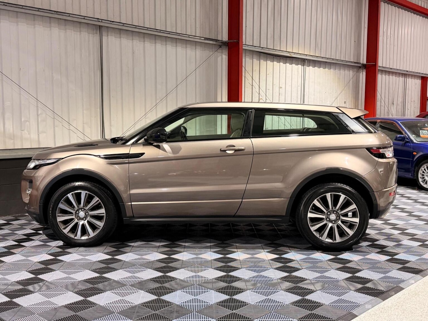 Used Land Rover Range Rover Evoque 2015 for sale - 77271027: Photo 8