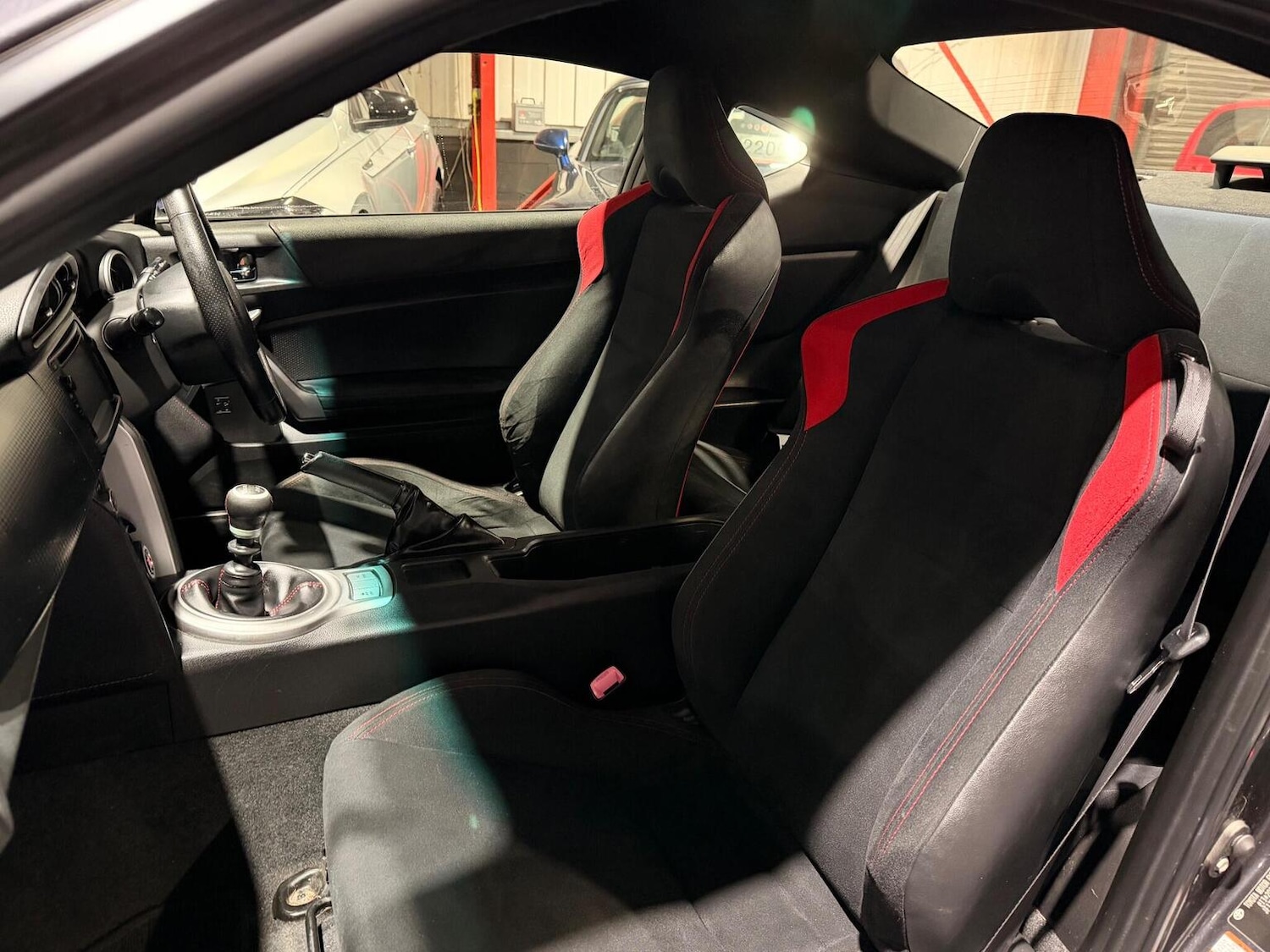 Used Toyota GT86 2013 for sale - 77220536: Photo 28