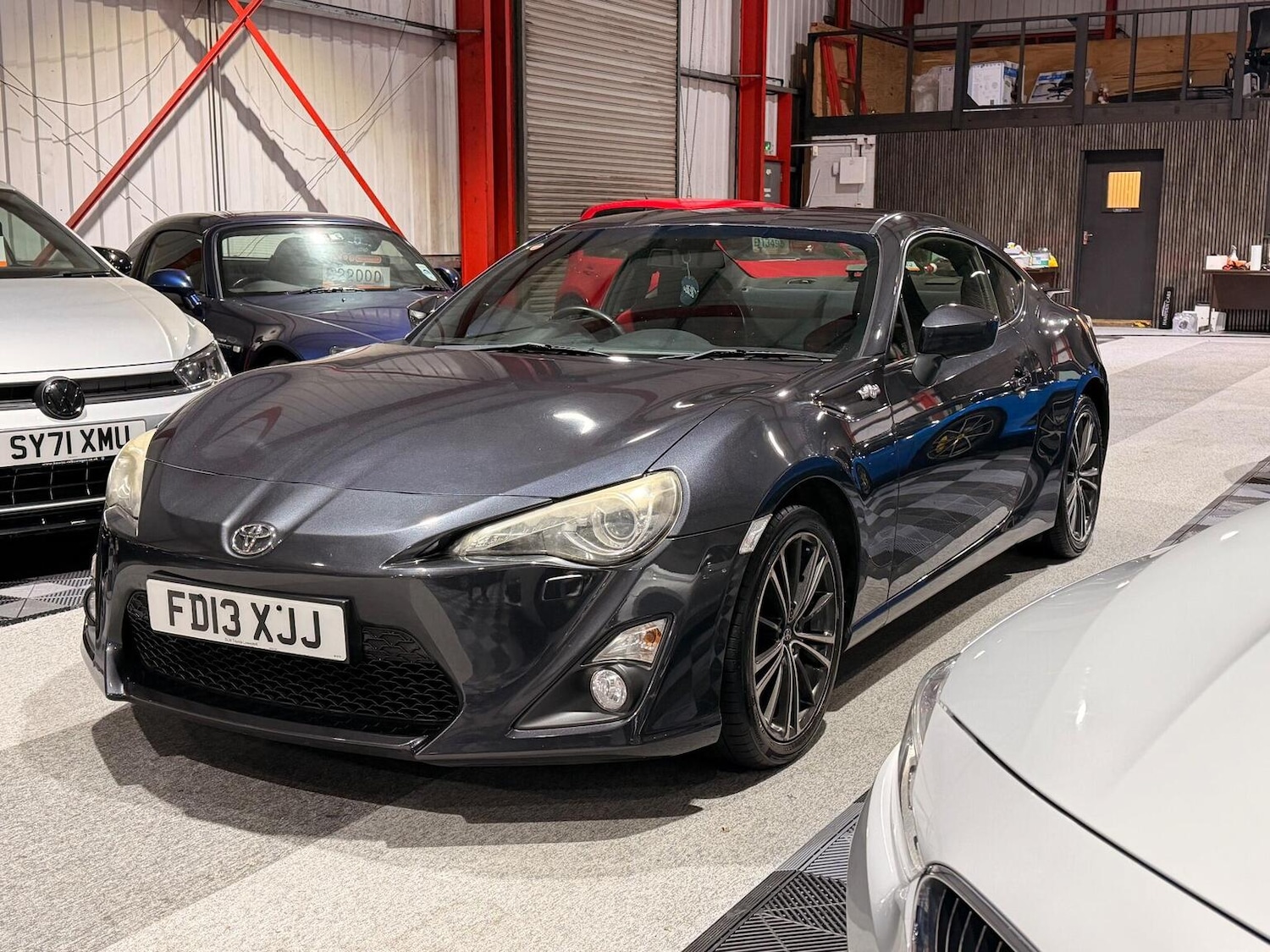 Used Toyota GT86 2013 for sale - 77220536: Photo 4
