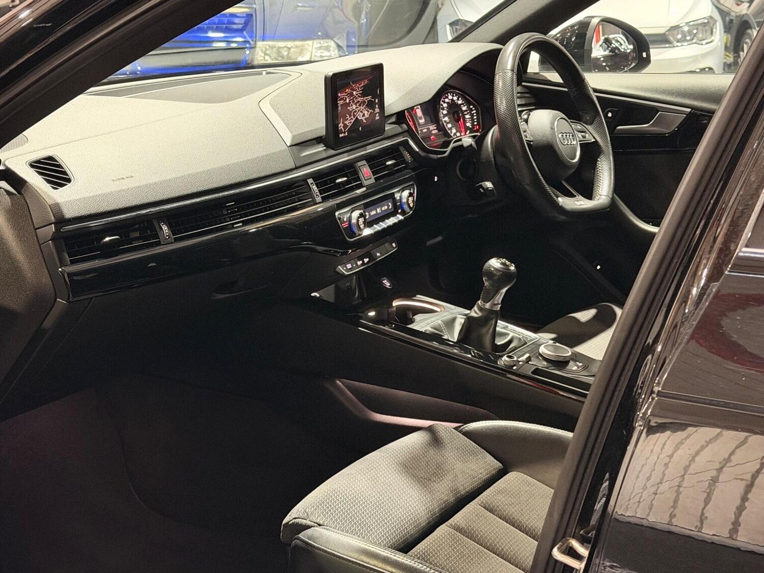 Used Audi A4 2018 for sale - 77792862: Photo 12