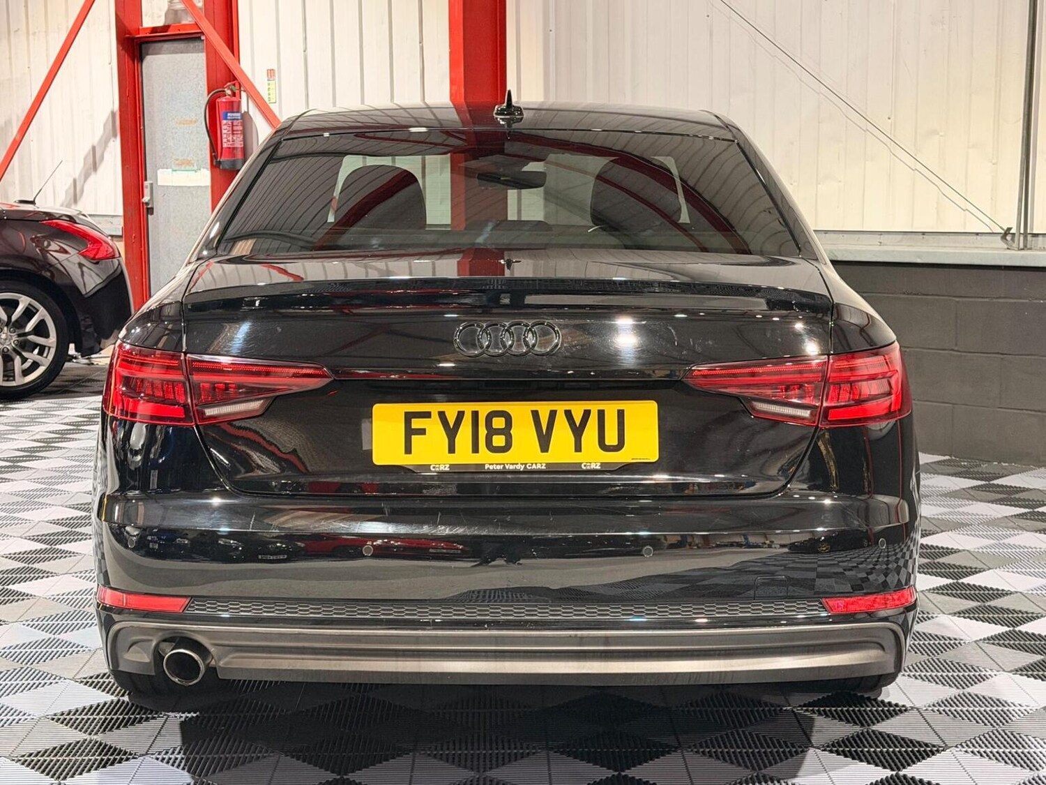 Used Audi A4 2018 for sale - 77792862: Photo 8