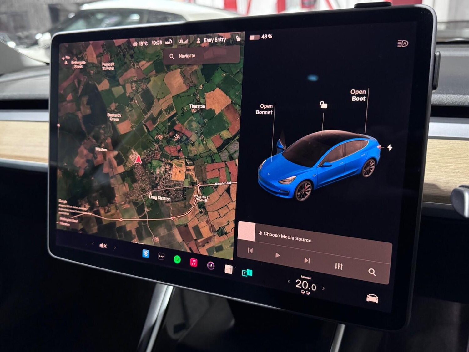 Used Tesla Model 3 2020 for sale - 76734820: Photo 15