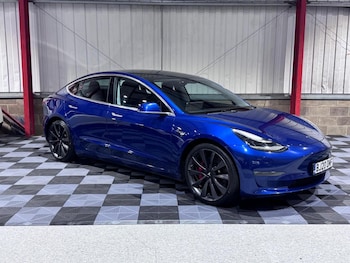 Tesla - Model 3