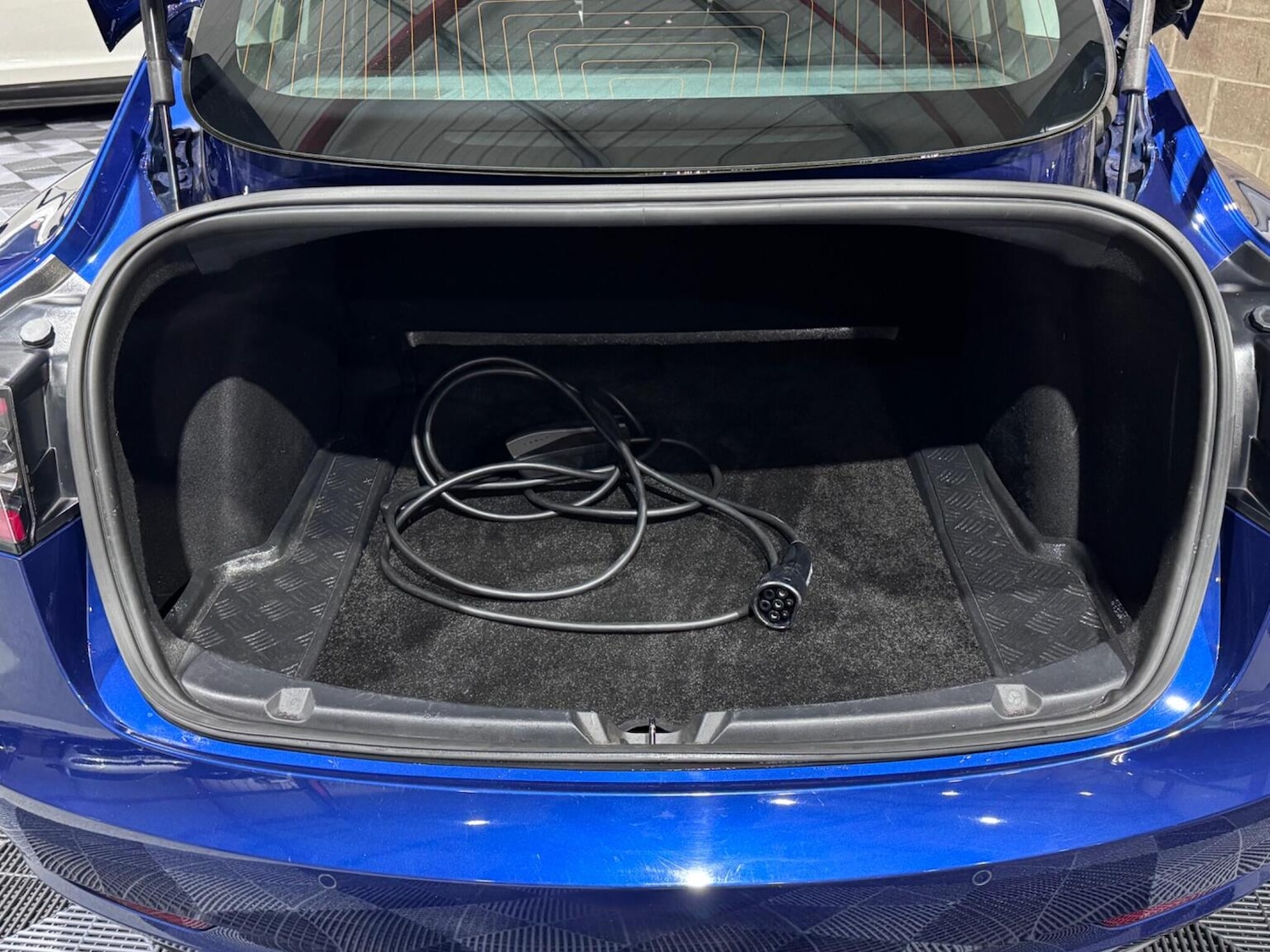 Used Tesla Model 3 2020 for sale - 76734820: Photo 39