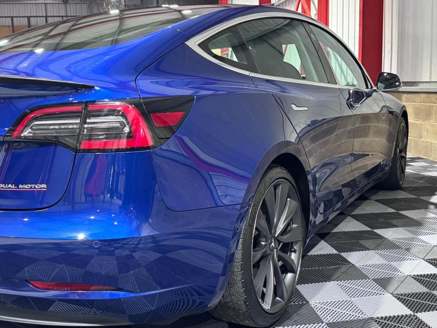 Used Tesla Model 3 2020 for sale - 76734820: Photo 47