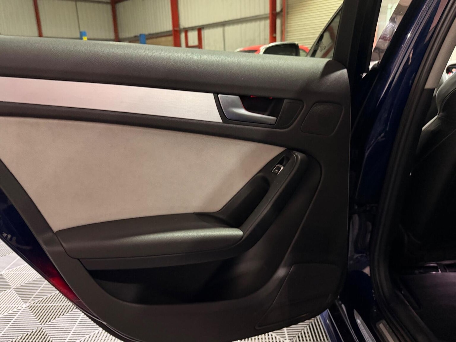 Used Audi S4 2012 for sale - 77864895: Photo 24